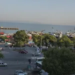 로도스토 호텔 2* 테키르다그