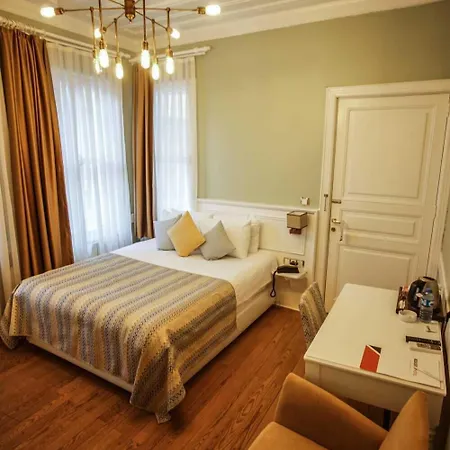 Rodosto Hotel 2*