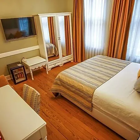 Rodosto Hotel טקירדג