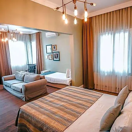 Rodosto Hotel 2*