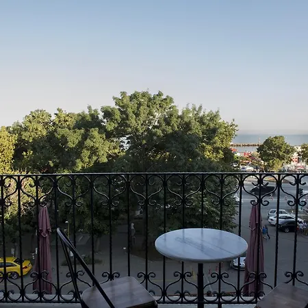 Rodosto Hotel 2*