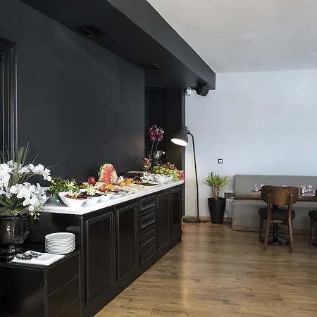 Hotel Rodosto Hotel 2*