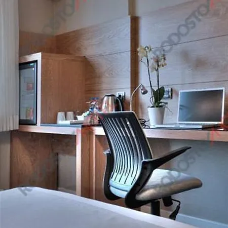 Rodosto Hotel 2*