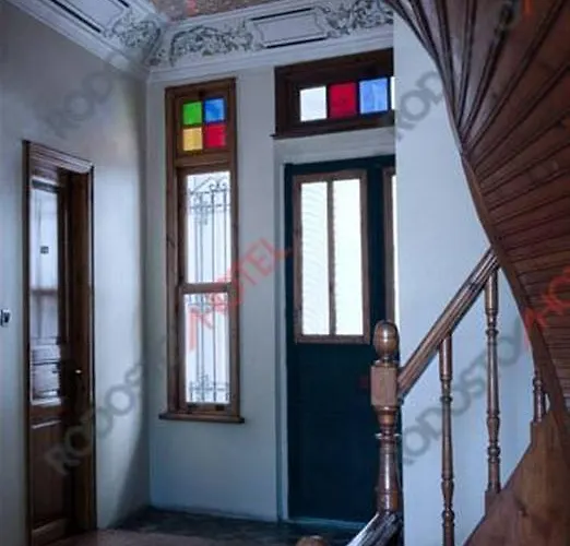 호텔 로도스토 호텔 2*